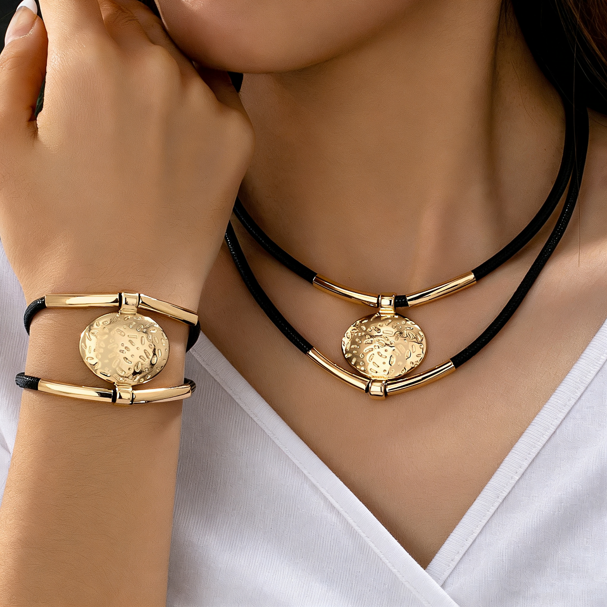 Elegant Oval Pendant Set Textu - огляд і ціна Formal Wear Jewelry For Women